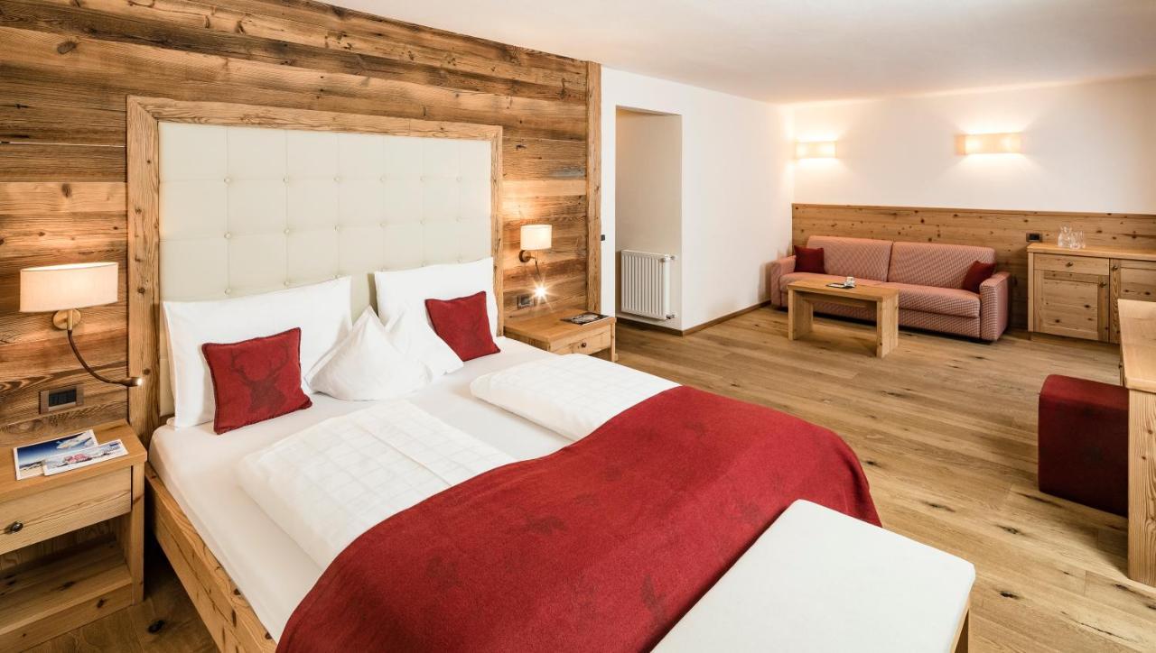 Almhof Hotel Call San Vigilio Di Marebbe Bagian luar foto